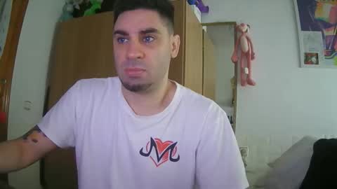 Snapshot of diselobienclaro chatting on 03.25.26 diselobienclaro online show from 03.25.26