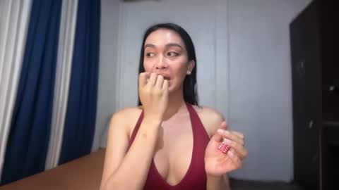 DIVINA online show from 06.19.26