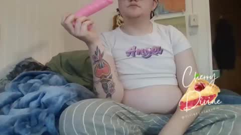 divinecherrypie online show from 01.31.25