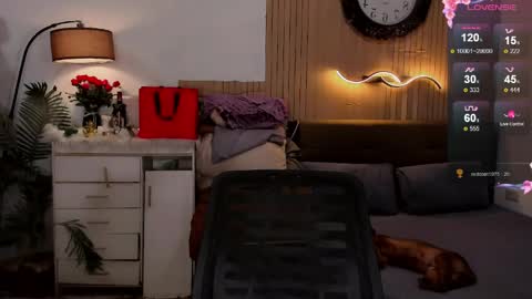    online show from 06.06.26