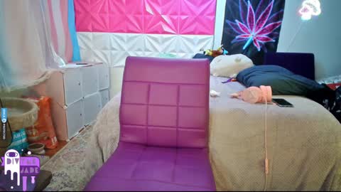 Snapshot of divynejade chatting on 12.10.24 Jade Divyne online show from 12.10.24