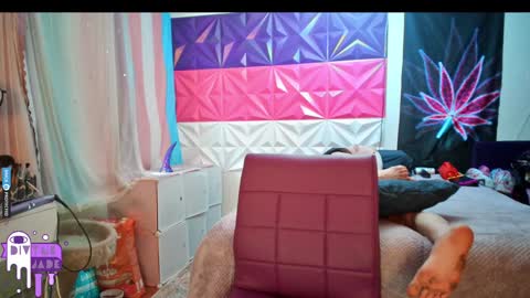 Snapshot of divynejade chatting on 12.27.24 Jade Divyne online show from 12.27.24