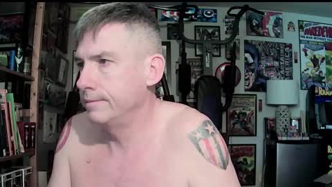 dix_handley_50 online show from 11.04.25