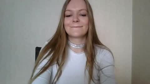 Snapshot of dixie_bangbang chatting on 04.22.26 dixie_bangbang online show from 04.22.26