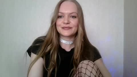 Snapshot of dixie_bangbang chatting on 04.26.26 dixie_bangbang online show from 04.26.26