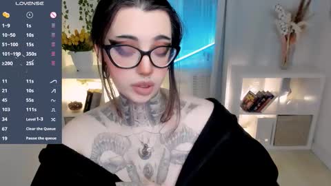 Snapshot of dixipixi_ chatting on 03.29.26 dixipixi_ online show from 03.29.26
