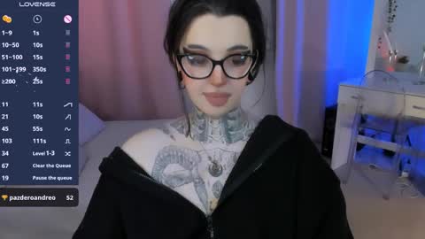 Snapshot of dixipixi_ chatting on 04.25.26 dixipixi_ online show from 04.25.26