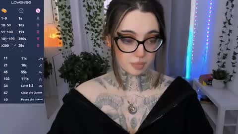 Snapshot of dixipixi_ chatting on 05.01.26 dixipixi_ online show from 05.01.26