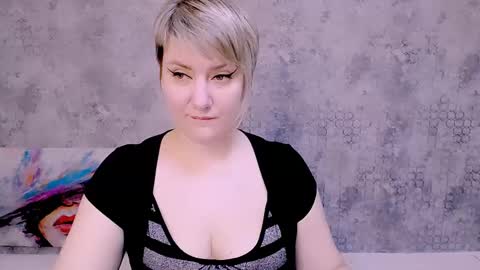 djullia online show from 02.22.25