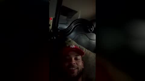 Snapshot of dlgoldbro chatting on 03.29.26 dlgoldbro online show from 03.29.26