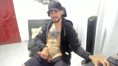 Snapshot of dmitrisanders1 chatting on 05.07.26 Maybe in pvt online show from 05.07.26