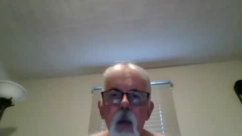 playful online show from 08.01.26