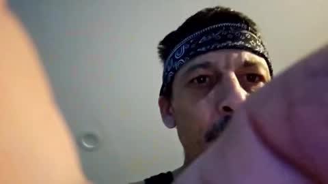 Snapshot of dogbone999081 chatting on 11.27.25 dogbone999081 online show from 11.27.25