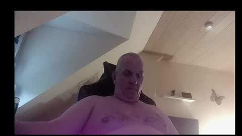 Snapshot of doggy2629 chatting on 05.15.26 doggy2629 online show from 05.15.26