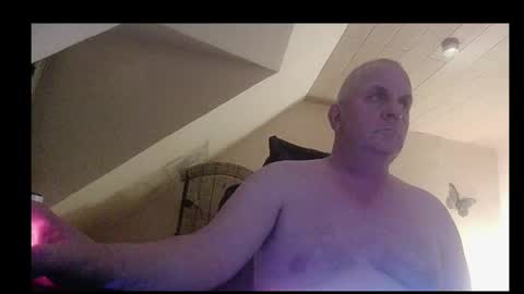 Snapshot of doggy2629 chatting on 05.18.26 doggy2629 online show from 05.18.26
