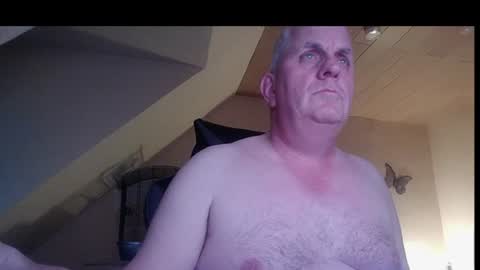 Snapshot of doggy2629 chatting on 06.10.26 doggy2629 online show from 06.10.26