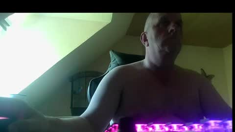 Snapshot of doggy2629 chatting on 06.19.26 doggy2629 online show from 06.19.26
