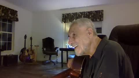 Snapshot of dogluc7 chatting on 12.04.24 dogluc7 online show from 12.04.24