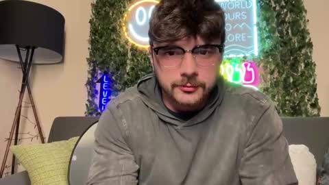 Snapshot of dohmerboyz chatting on 02.19.26 GIJO online show from 02.19.26