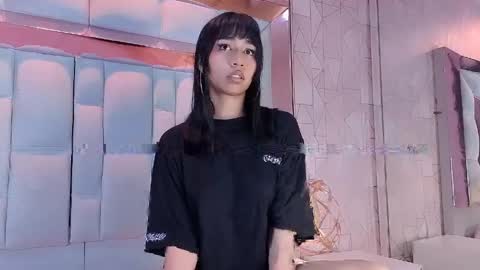    online show from 05.02.26