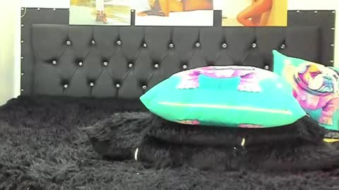 Snapshot of doll_celeste19 chatting on 01.28.25 C E L E S T E online show from 01.28.25