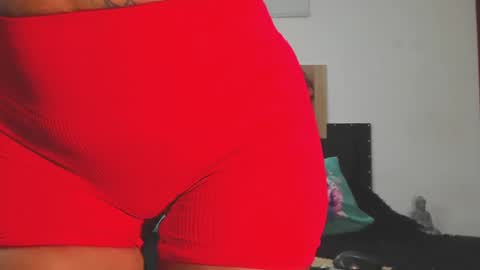 Snapshot of doll_celeste19 chatting on 02.13.25 C E L E S T E online show from 02.13.25