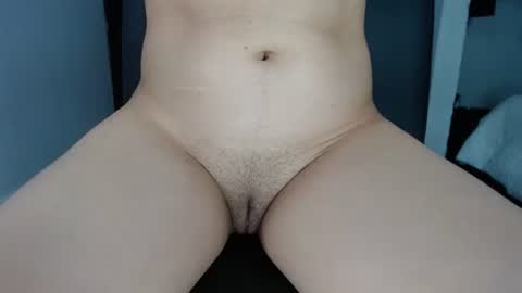 Snapshot of doll_dollys_ chatting on 02.07.25 doll_dollys_ online show from 02.07.25