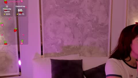 D  online show from 11.04.25