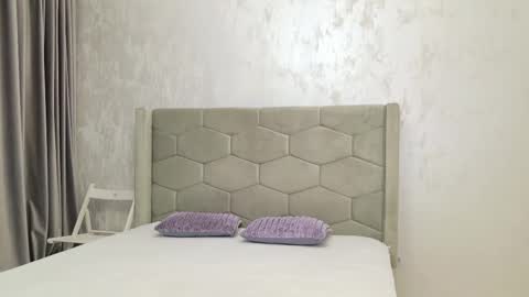 Snapshot of doll_lexi chatting on 02.09.25 Lexi online show from 02.09.25