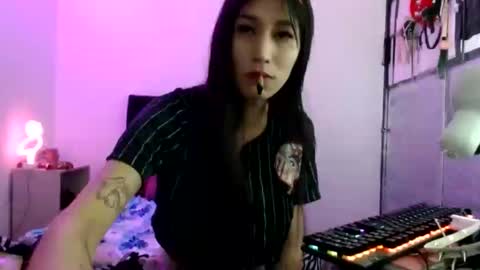 Snapshot of doll_sary chatting on 02.10.25 Catherine XXX online show from 02.10.25