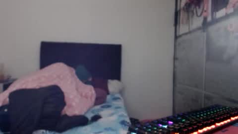 Snapshot of doll_sary chatting on 02.10.25 Catherine XXX online show from 02.10.25