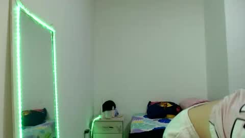 Catherine XXX online show from 06.04.26