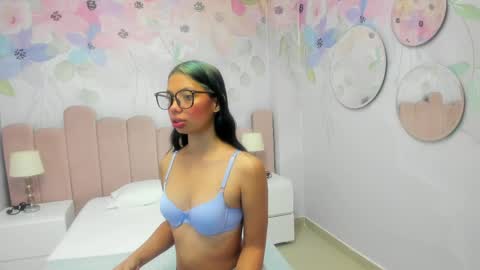 Snapshot of doll_skinny18 chatting on 05.19.26 Samy online show from 05.19.26