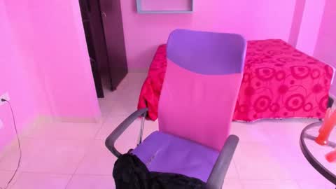 doll_slut_squirt online show from 05.12.26