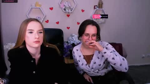 Snapshot of doll_vey chatting on 03.01.25 doll_vey online show from 03.01.25