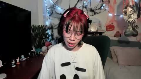 mina online show from 10.30.25