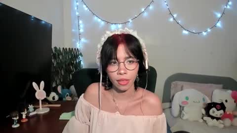 mina online show from 11.06.25