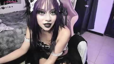 dolly_bones online show from 07.11.26
