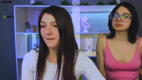dolly_sunshine online show from 04.26.26