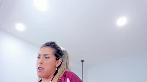 Snapshot of dolly_walker chatting on 02.19.25 dolly walker online show from 02.19.25