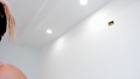 Snapshot of dolly_walker chatting on 02.22.25 dolly walker online show from 02.22.25