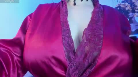 Snapshot of dolly_zoe chatting on 06.27.26 Call me Zoe online show from 06.27.26