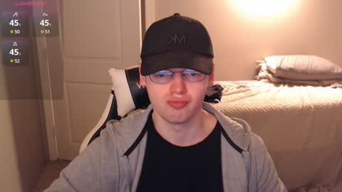 Snapshot of doloresman chatting on 01.25.25 doloresman online show from 01.25.25