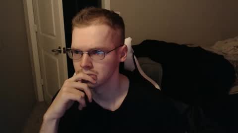 Snapshot of doloresman chatting on 02.20.25 doloresman online show from 02.20.25