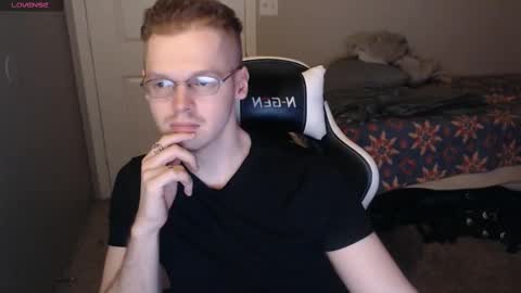 Snapshot of doloresman chatting on 03.06.25 doloresman online show from 03.06.25