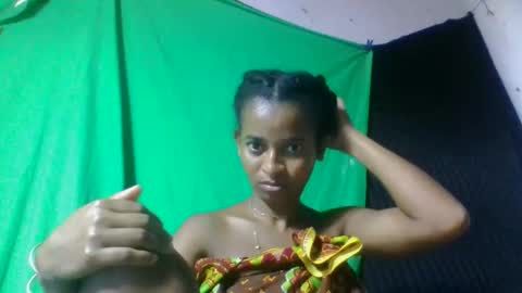 Snapshot of doloresslu chatting on 02.25.26 doloresslu online show from 02.25.26