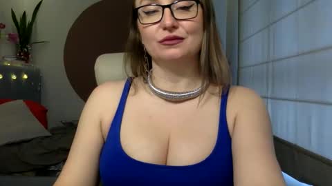 DOM MUMMY online show from 02.24.26