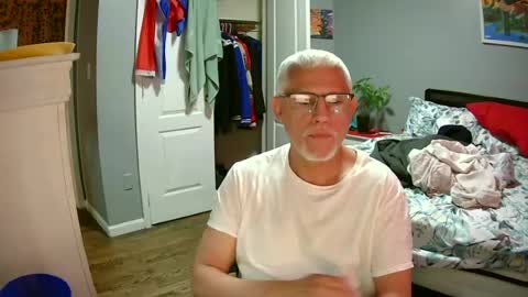Snapshot of doman54 chatting on 04.20.26 doman54 online show from 04.20.26