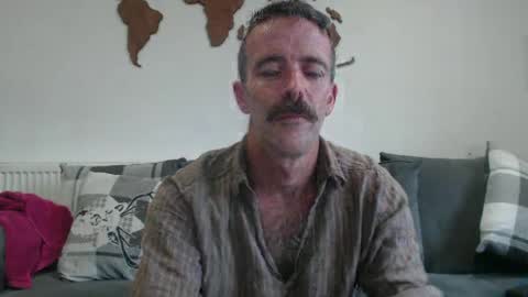 Snapshot of dombolio chatting on 07.05.26 Dombol online show from 07.05.26