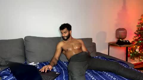 Domi online show from 01.11.26